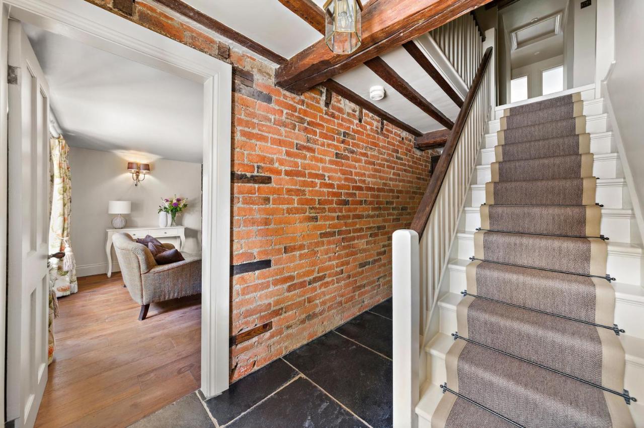 Chantry House Barnsley Extérieur photo